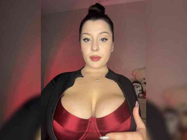 MistyBibi webcam