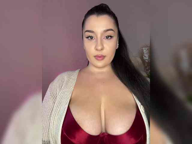 MistyBibi webcam