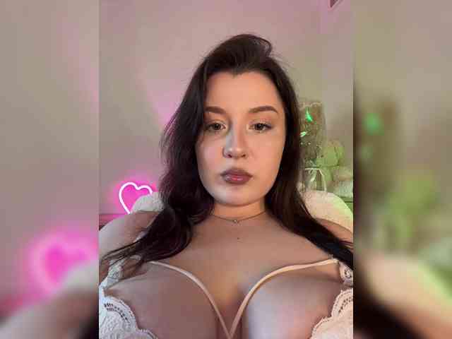 MistyBibi webcam