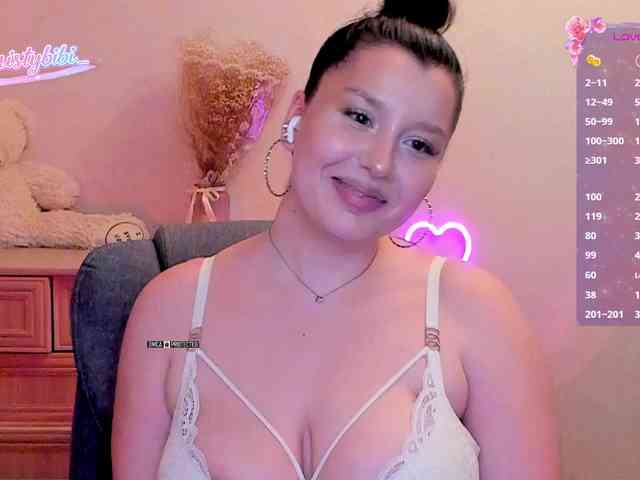 MistyBibi webcam