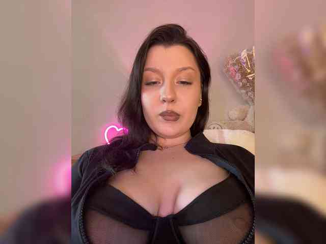 MistyBibi webcam