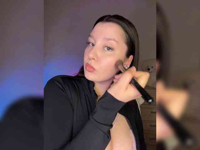 Model: MistyBibi