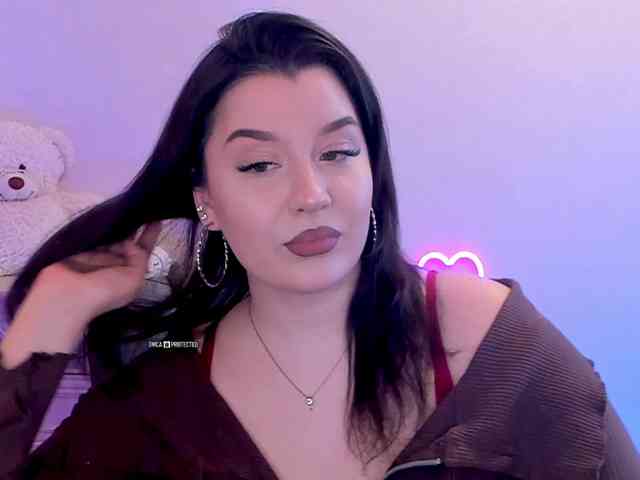 Модель: MistyBibi