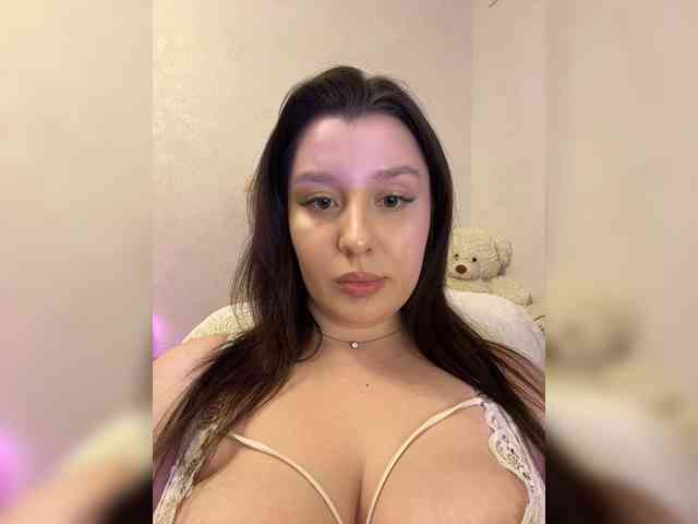 MistyBibi webcam
