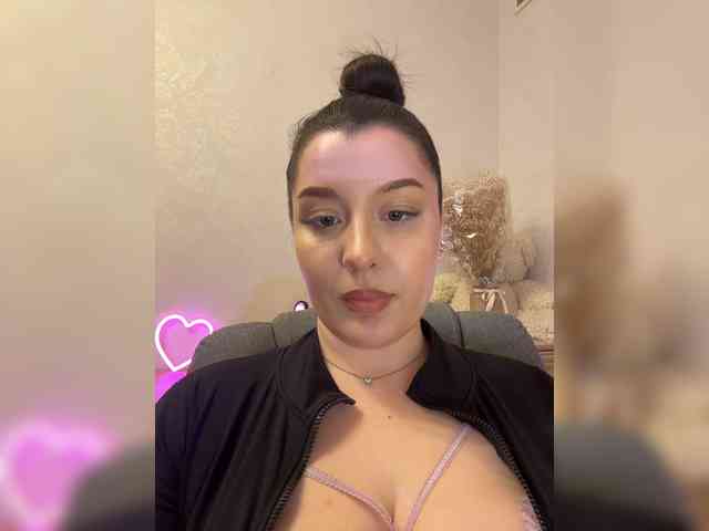 MistyBibi webcam