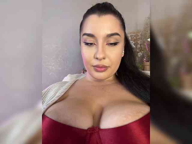 MistyBibi webcam