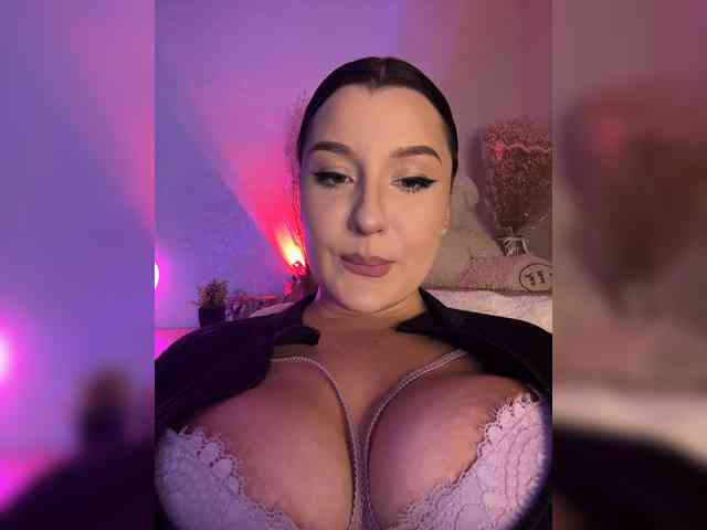 MistyBibi webcam