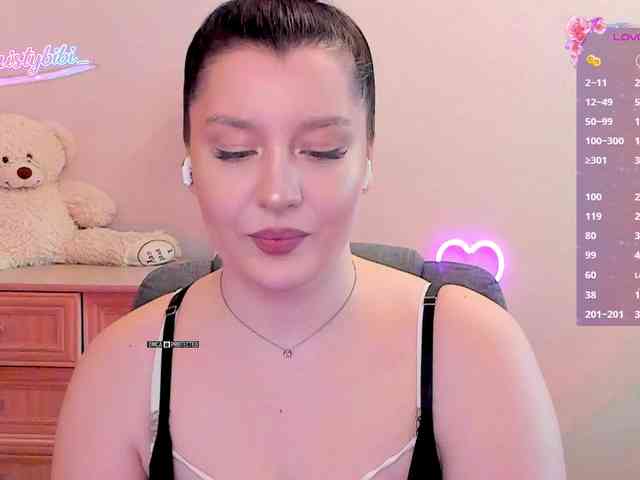 MistyBibi webcam