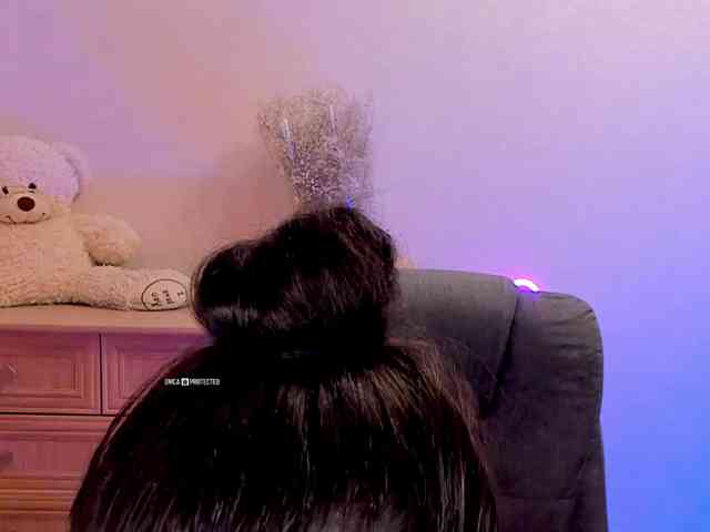 Модель: MistyBibi