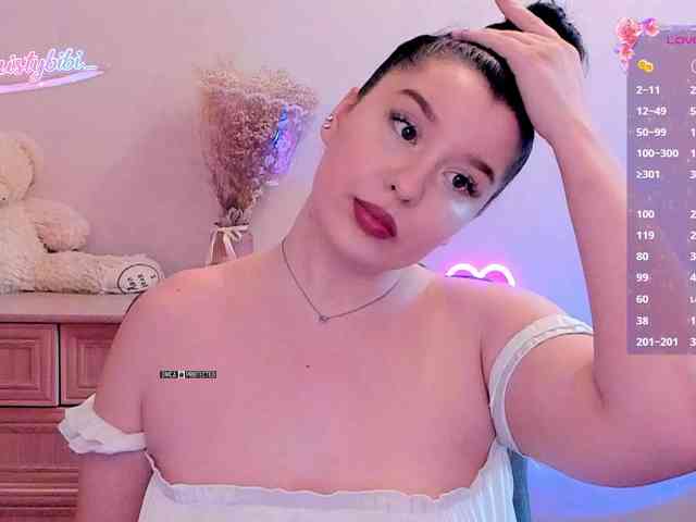 MistyBibi webcam