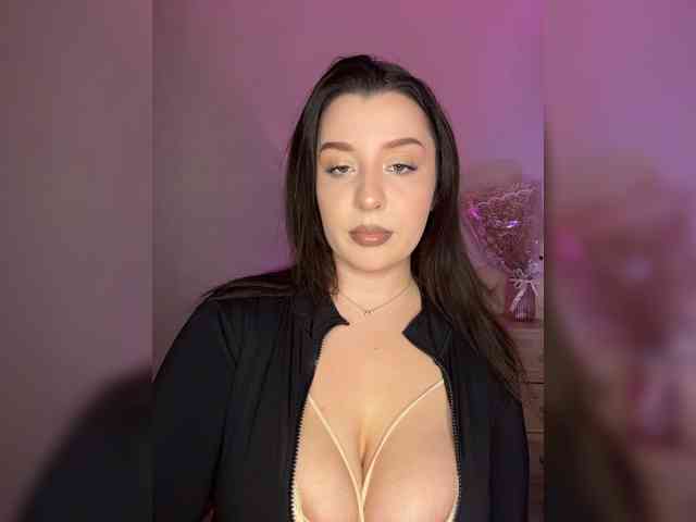 MistyBibi webcam