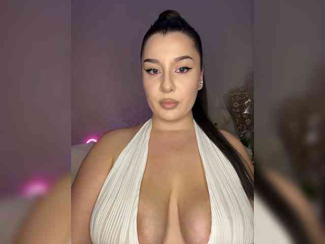 MistyBibi webcam