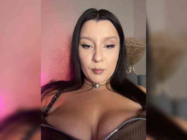 MistyBibi webcam