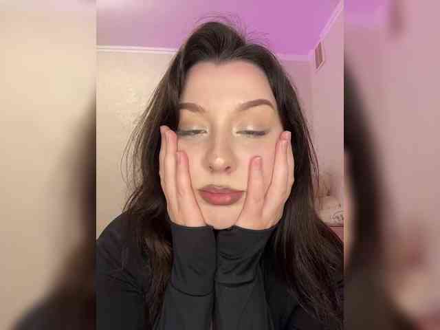 MistyBibi webcam