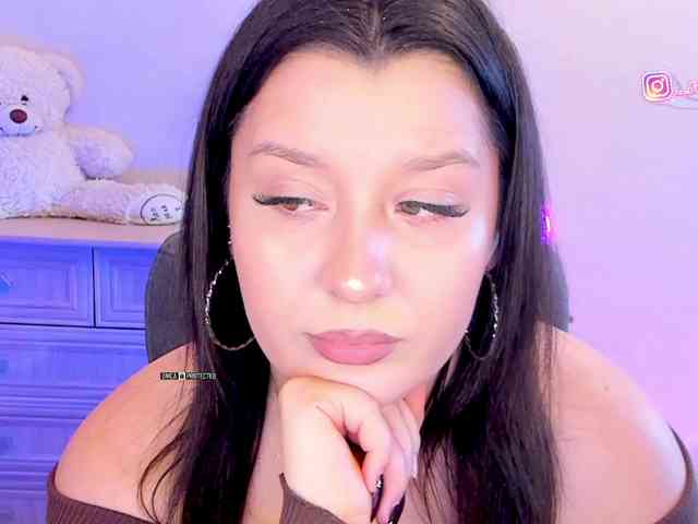 MistyBibi webcam