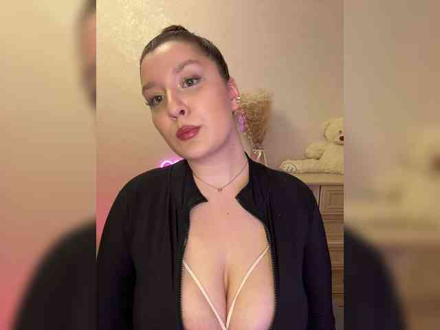 MistyBibi webcam