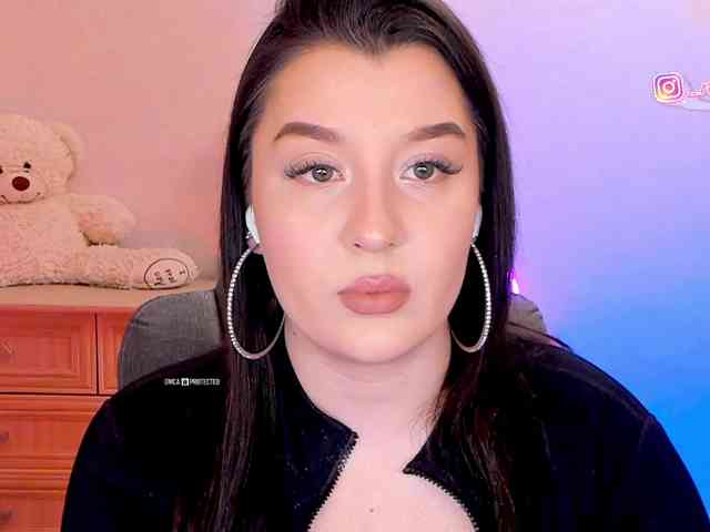 MistyBibi webcam