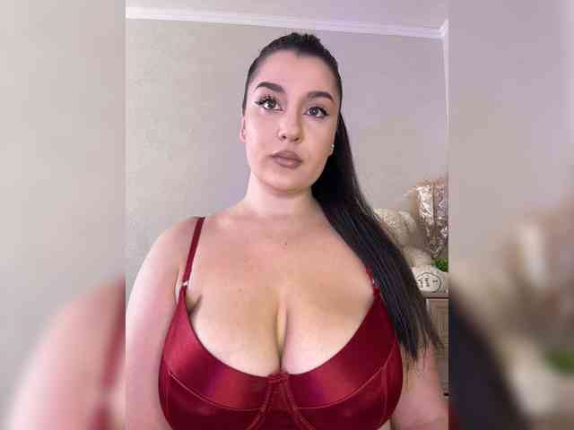 MistyBibi webcam