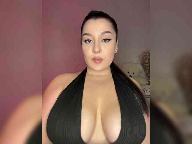 MistyBibi webcam