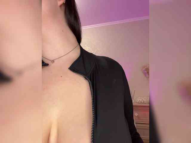 MistyBibi webcam