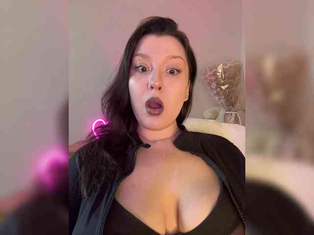 MistyBibi webcam