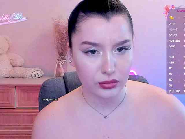 MistyBibi webcam