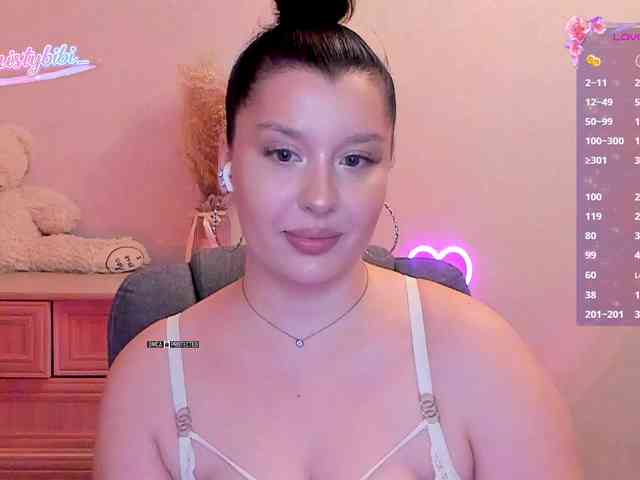 MistyBibi webcam