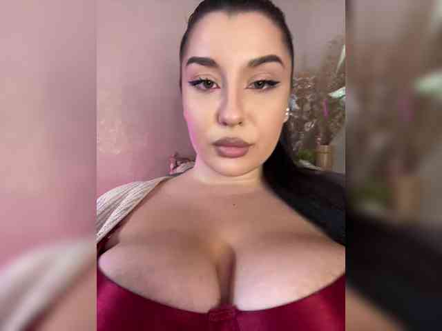 MistyBibi webcam