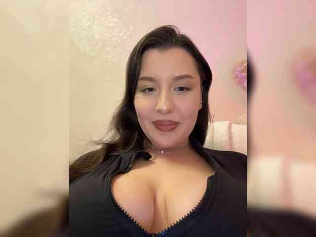MistyBibi webcam