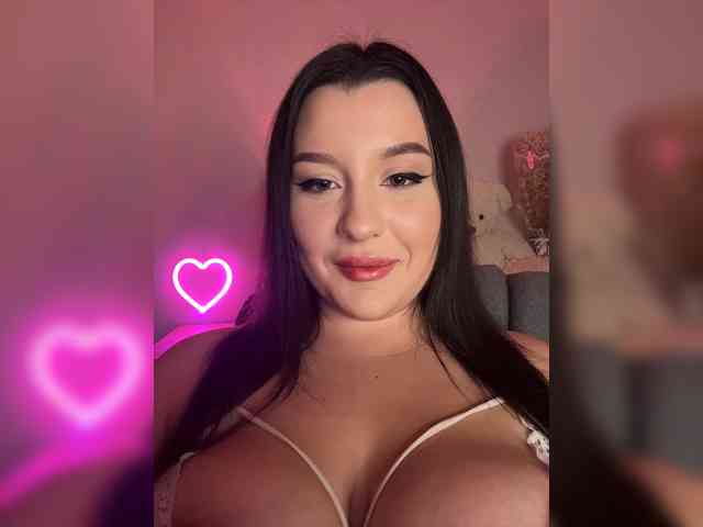 MistyBibi webcam