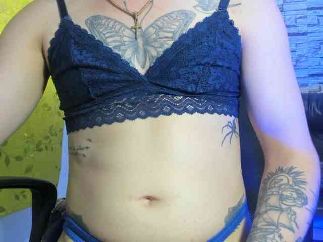 heidysumers Live Webcam on BongaCams