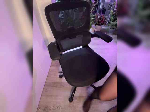 KatyKatS webcam