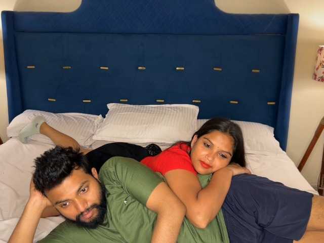AngelAnkit live cam on BongaCams