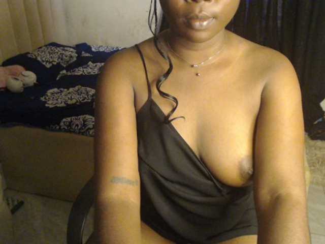 Mia-boobs live cam on BongaCams