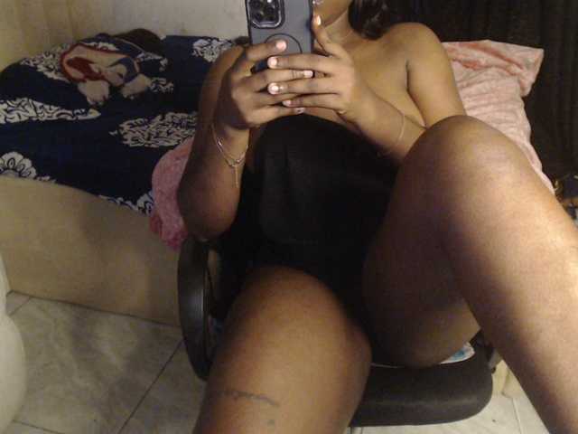 Mia-boobs live cam on BongaCams