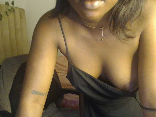 Mia-boobs live cam on BongaCams