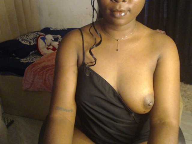 Mia-boobs live cam on BongaCams