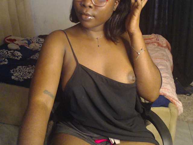 Mia-boobs live cam on BongaCams