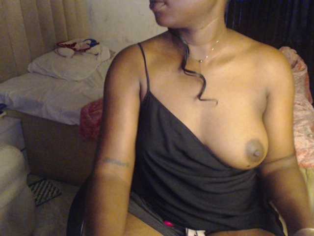 Mia-boobs live cam on BongaCams