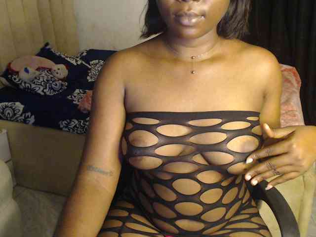 mia-boobs webcam