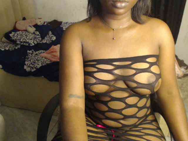 mia-boobs webcam