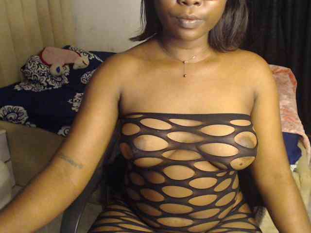 Mia-boobs Live Webcam on BongaCams