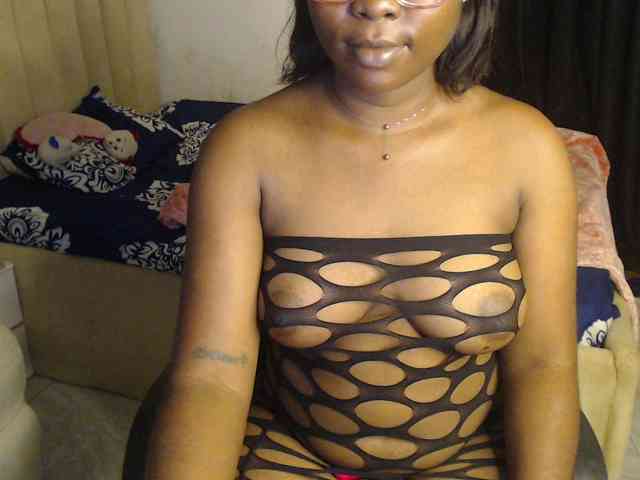 mia-boobs webcam