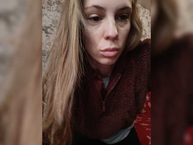Marina-9819 live cam on BongaCams