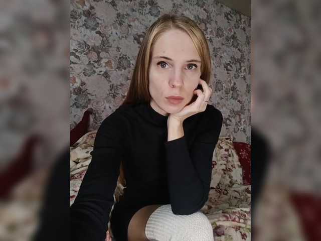 Marina-9819 live cam on BongaCams