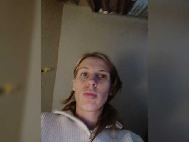 Marina-9819 live cam on BongaCams