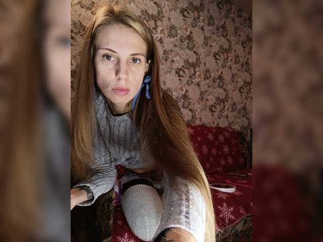 Marina-9819, en vivo ahora en BongaCams