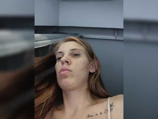 Marina-9819 live cam on BongaCams