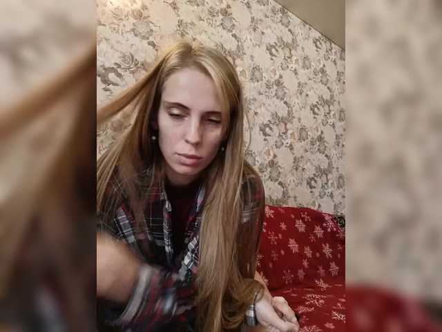 ---kisa25_ live cam preview