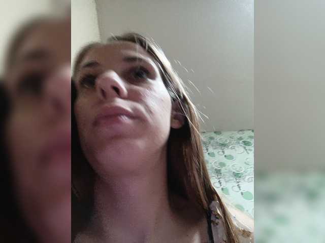 Marina-9819 live cam on BongaCams